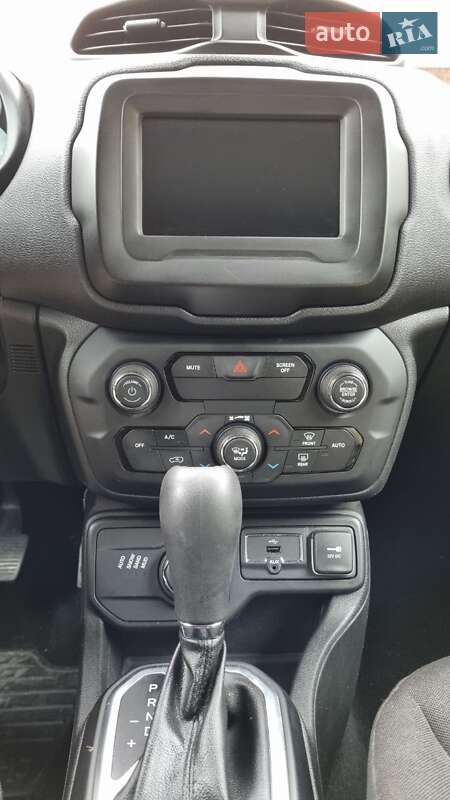 Позашляховик / Кросовер Jeep Renegade 2018 в Києві