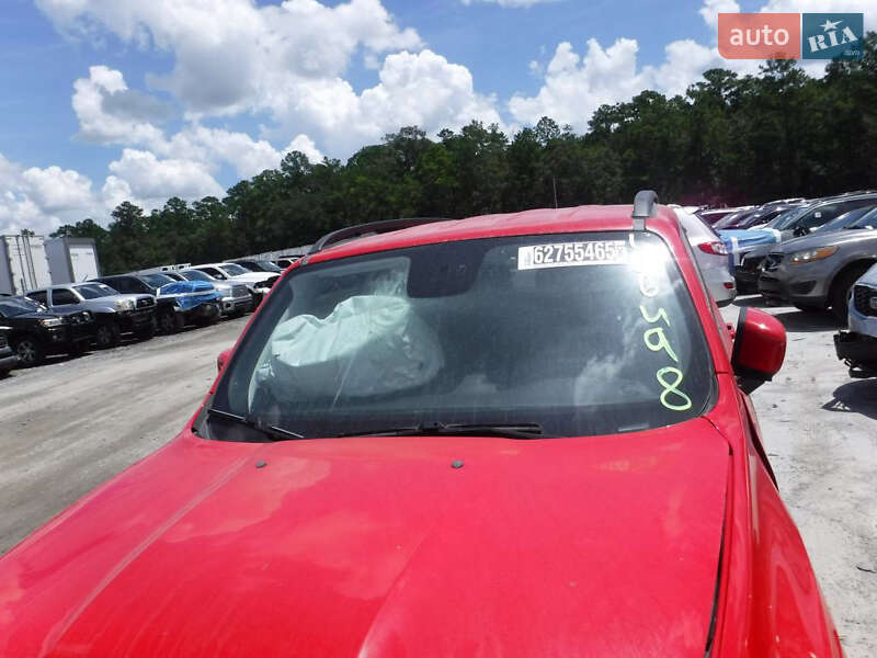 Внедорожник / Кроссовер Jeep Renegade 2019 в Ровно