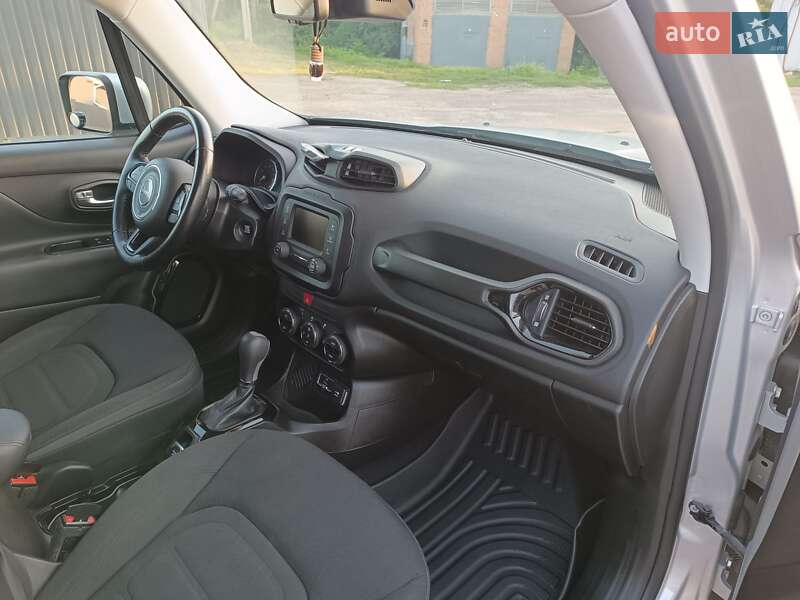 Внедорожник / Кроссовер Jeep Renegade 2017 в Полтаве фото 18 Внедорожник / Кроссовер Jeep Renegade 2017 в Полтаве