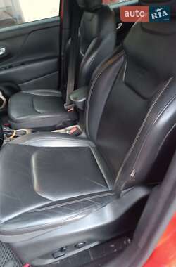 Позашляховик / Кросовер Jeep Renegade 2015 в Бару