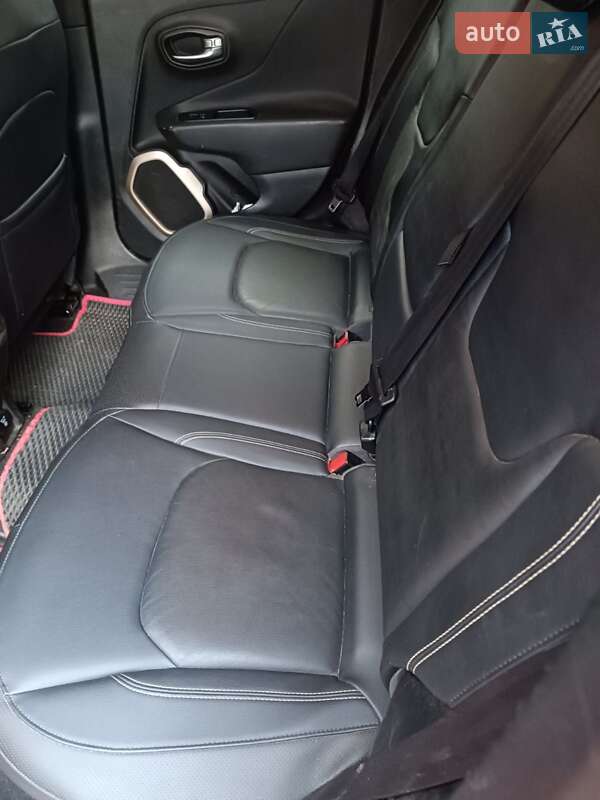 Позашляховик / Кросовер Jeep Renegade 2015 в Бару фото 11 Позашляховик / Кросовер Jeep Renegade 2015 в Бару