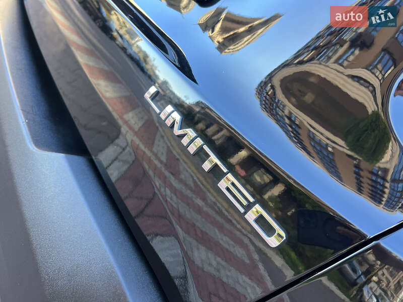 Позашляховик / Кросовер Jeep Renegade 2016 в Києві