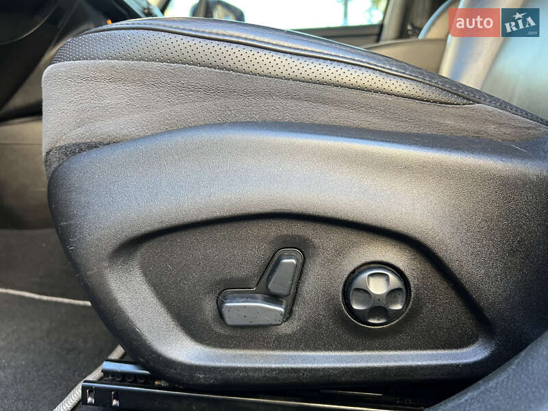 Позашляховик / Кросовер Jeep Renegade 2016 в Києві