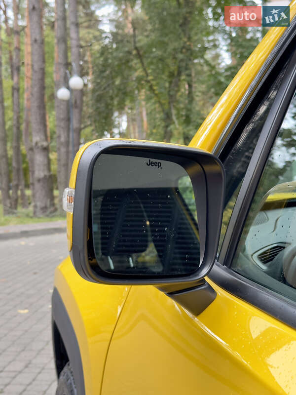 Внедорожник / Кроссовер Jeep Renegade 2018 в Киеве