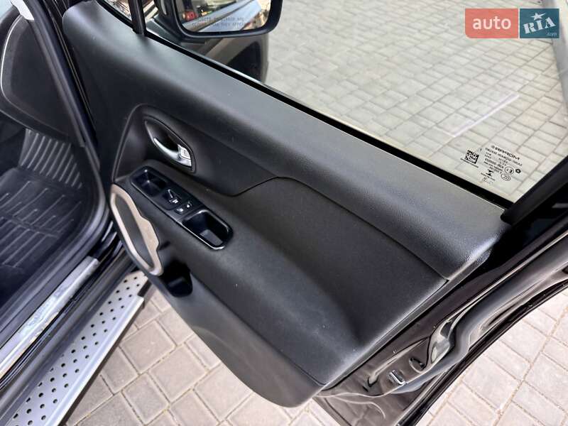 Позашляховик / Кросовер Jeep Renegade 2015 в Одесі фото 39 Позашляховик / Кросовер Jeep Renegade 2015 в Одесі