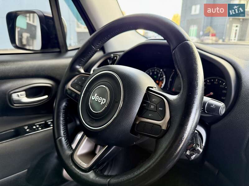 Позашляховик / Кросовер Jeep Renegade 2015 в Одесі фото 48 Позашляховик / Кросовер Jeep Renegade 2015 в Одесі