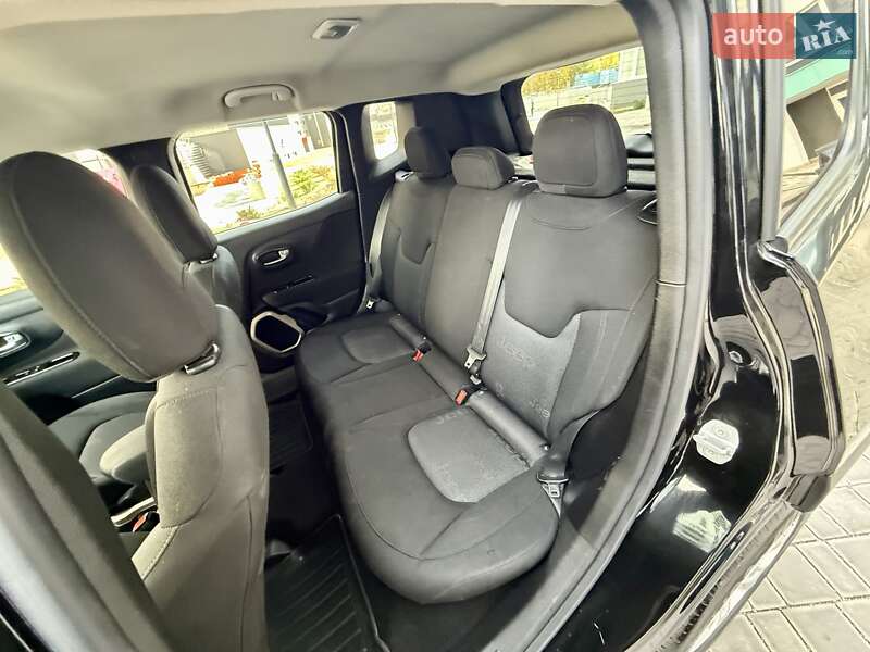 Позашляховик / Кросовер Jeep Renegade 2015 в Одесі фото 64 Позашляховик / Кросовер Jeep Renegade 2015 в Одесі