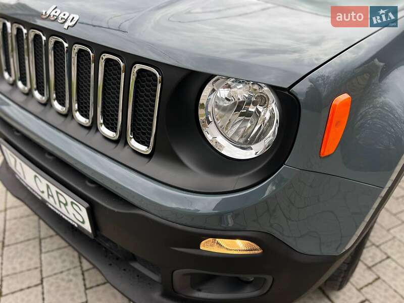 Позашляховик / Кросовер Jeep Renegade 2017 в Львові