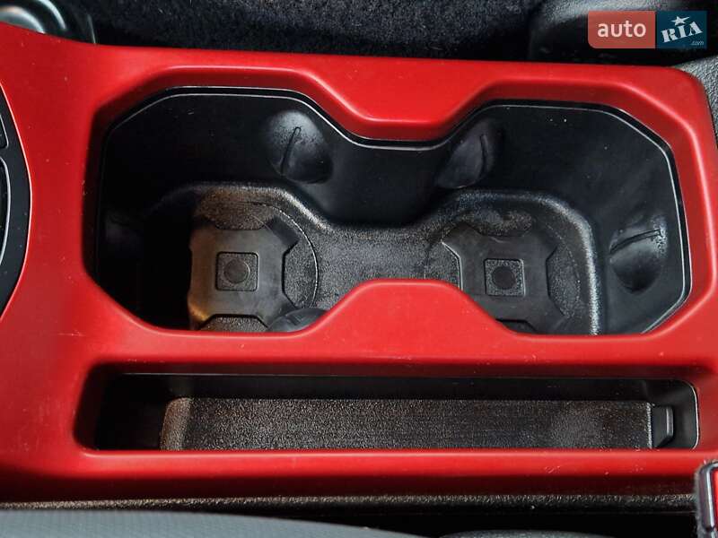 Внедорожник / Кроссовер Jeep Renegade 2020 в Сумах