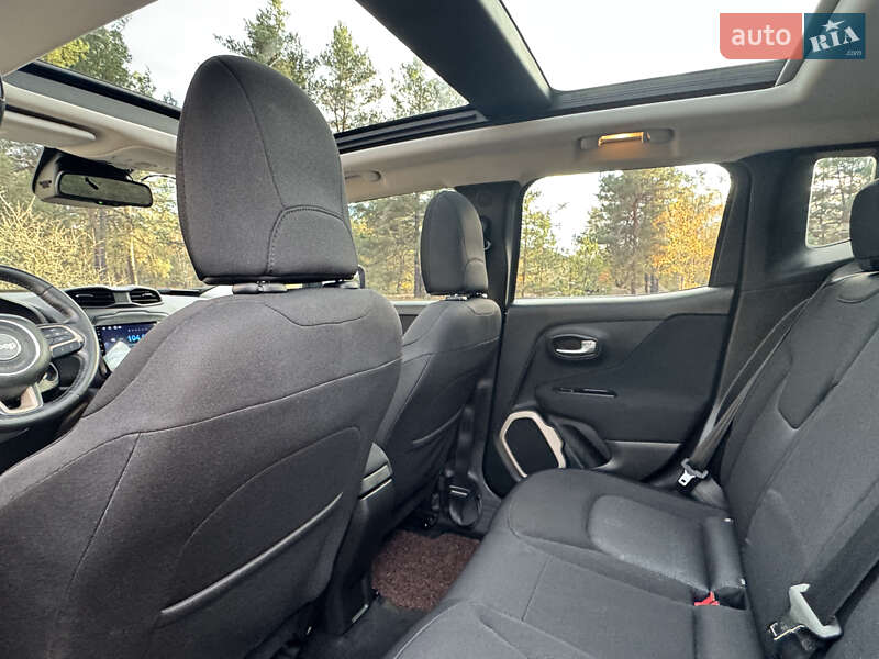 Внедорожник / Кроссовер Jeep Renegade 2017 в Киеве фото 18 Внедорожник / Кроссовер Jeep Renegade 2017 в Киеве