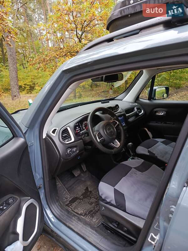 Позашляховик / Кросовер Jeep Renegade 2018 в Києві