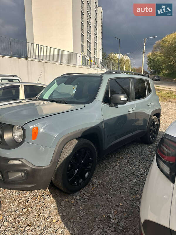 Внедорожник / Кроссовер Jeep Renegade 2018 в Киеве