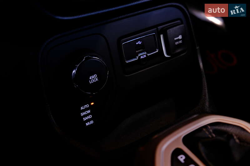 Позашляховик / Кросовер Jeep Renegade 2017 в Одесі