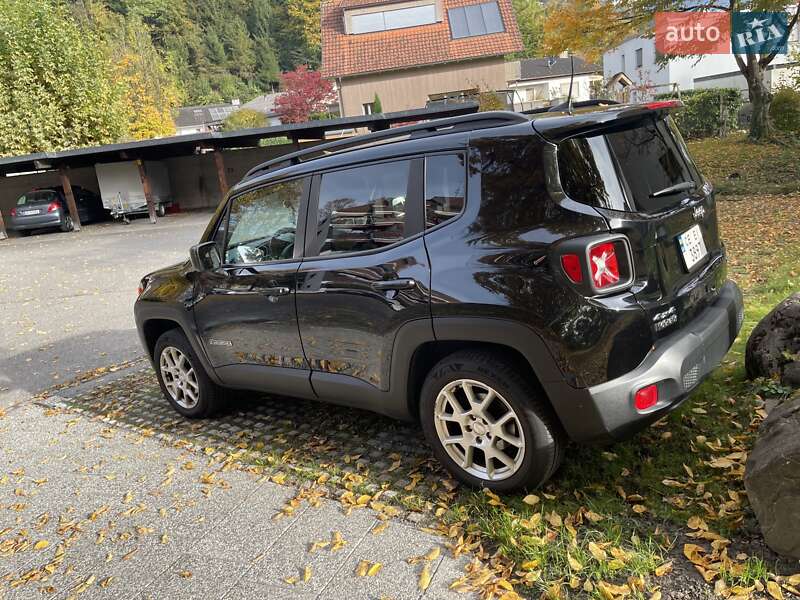 Позашляховик / Кросовер Jeep Renegade 2019 в Чернівцях фото 3 Позашляховик / Кросовер Jeep Renegade 2019 в Чернівцях