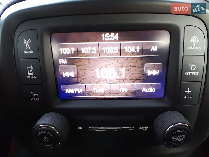 Внедорожник / Кроссовер Jeep Renegade 2019 в Киеве