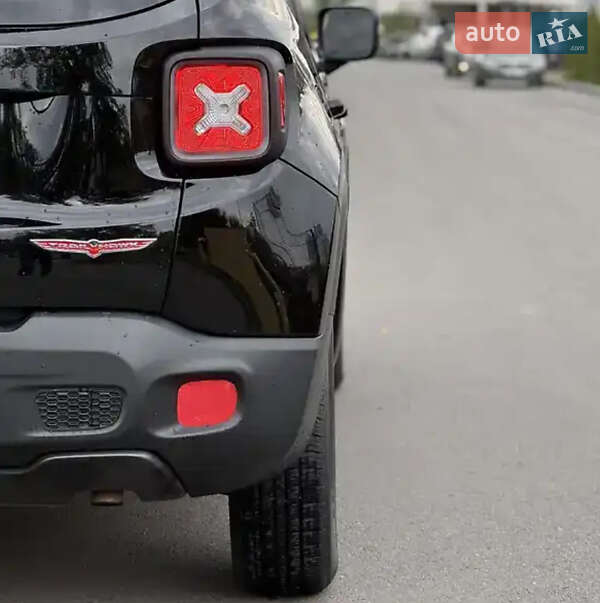 Внедорожник / Кроссовер Jeep Renegade 2017 в Луцке