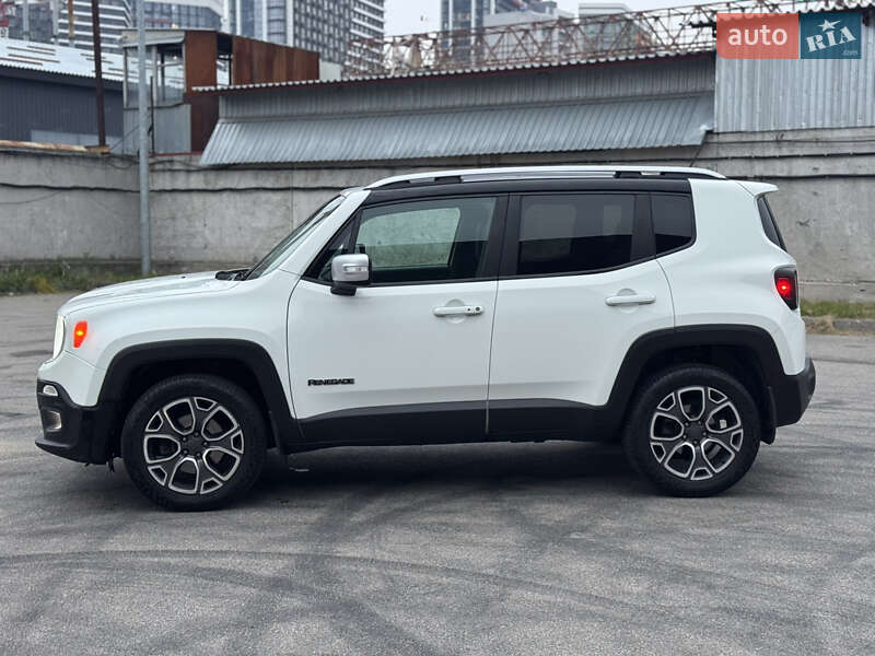 Внедорожник / Кроссовер Jeep Renegade 2016 в Киеве