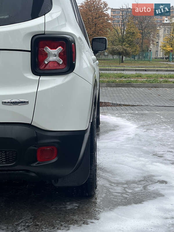 Внедорожник / Кроссовер Jeep Renegade 2019 в Харькове фото 12 Внедорожник / Кроссовер Jeep Renegade 2019 в Харькове