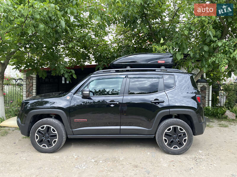Внедорожник / Кроссовер Jeep Renegade 2016 в Каневе