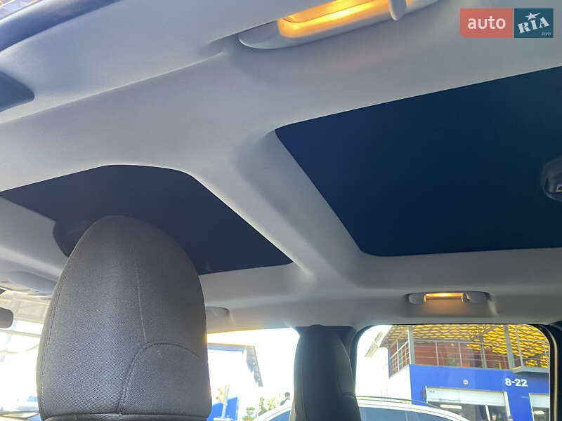 Внедорожник / Кроссовер Jeep Renegade 2017 в Киеве