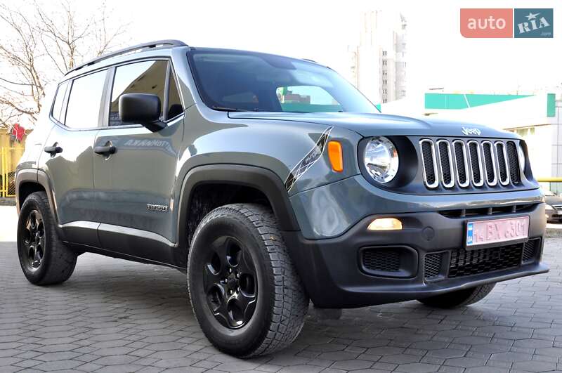 Позашляховик / Кросовер Jeep Renegade 2017 в Львові