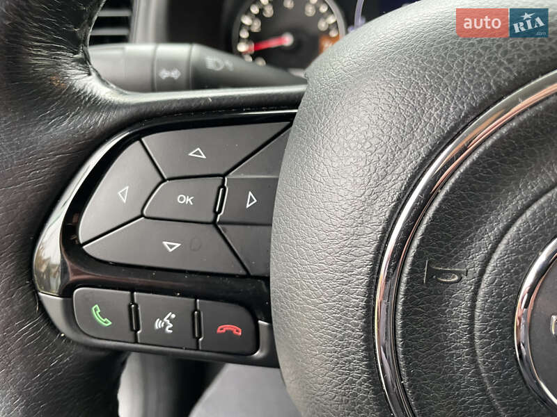 Внедорожник / Кроссовер Jeep Renegade 2017 в Лубнах