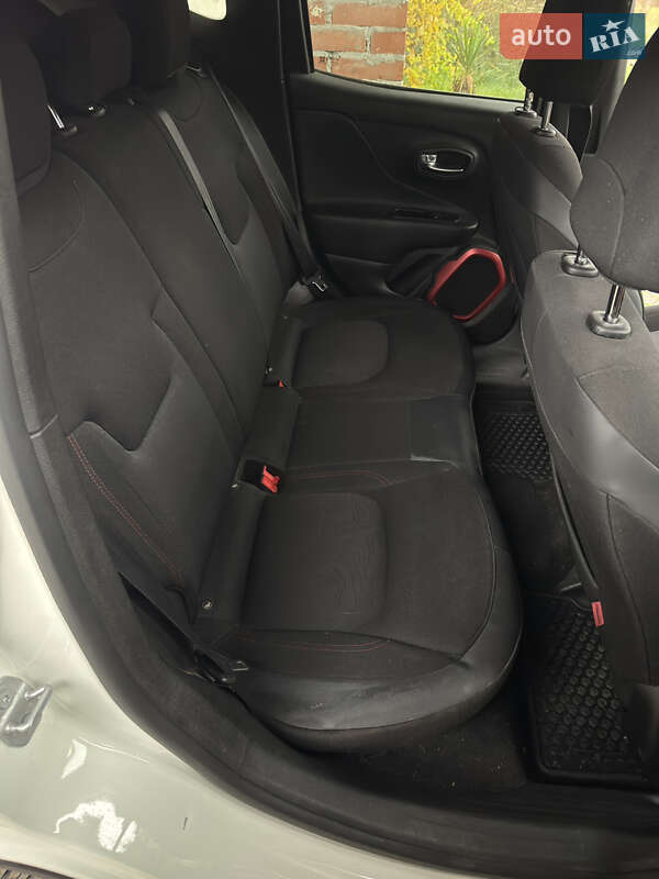 Позашляховик / Кросовер Jeep Renegade 2017 в Львові фото 16 Позашляховик / Кросовер Jeep Renegade 2017 в Львові