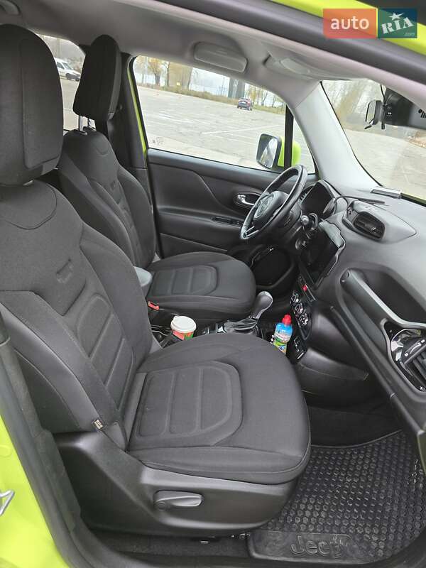 Внедорожник / Кроссовер Jeep Renegade 2017 в Киеве