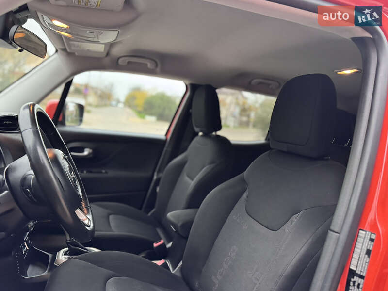 Позашляховик / Кросовер Jeep Renegade 2015 в Одесі