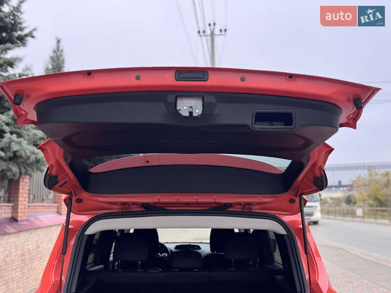 Позашляховик / Кросовер Jeep Renegade 2015 в Одесі