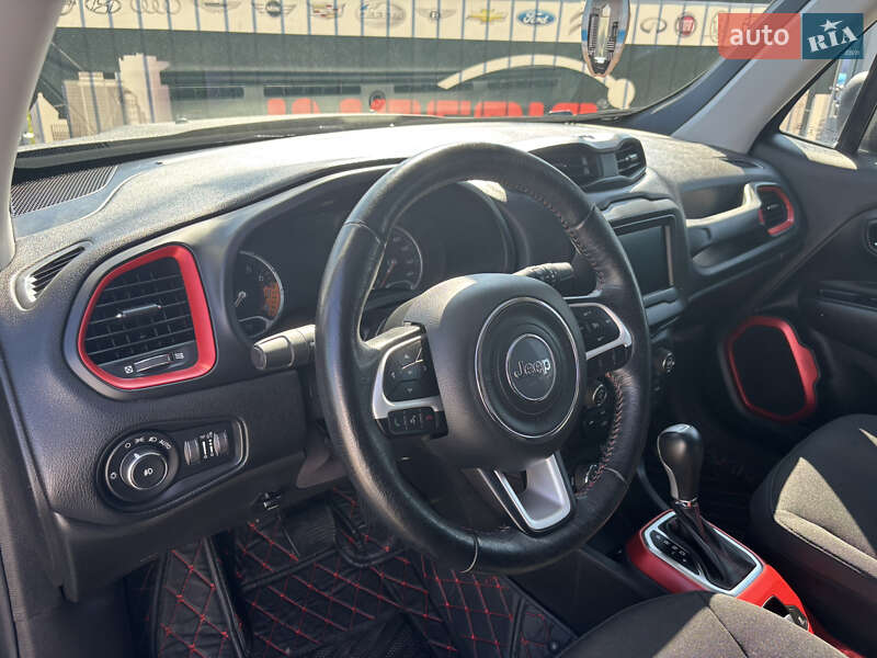 Позашляховик / Кросовер Jeep Renegade 2018 в Києві фото 9 Позашляховик / Кросовер Jeep Renegade 2018 в Києві