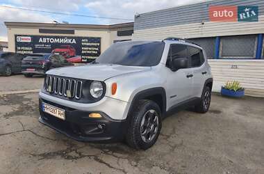 Внедорожник / Кроссовер Jeep Renegade 2016 в Одессе