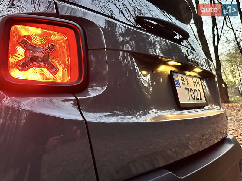 Позашляховик / Кросовер Jeep Renegade 2017 в Хмельницькому фото 3 Позашляховик / Кросовер Jeep Renegade 2017 в Хмельницькому
