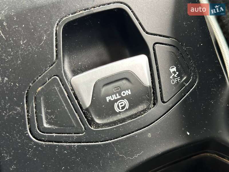 Позашляховик / Кросовер Jeep Renegade 2019 в Києві фото 19 Позашляховик / Кросовер Jeep Renegade 2019 в Києві