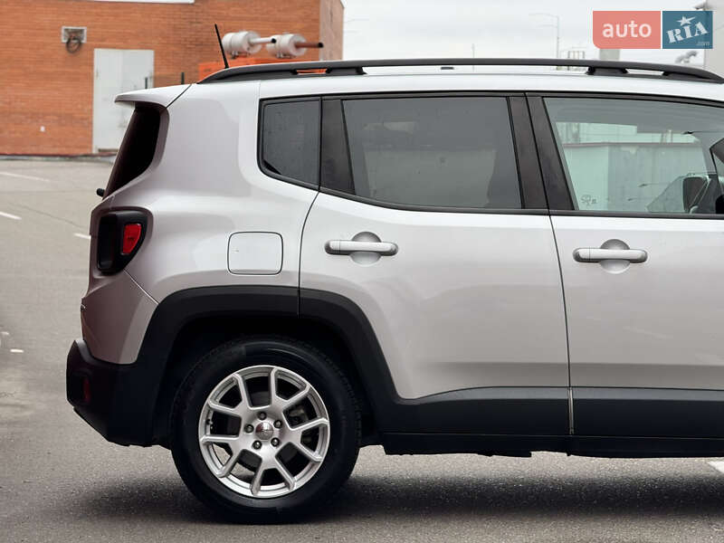Внедорожник / Кроссовер Jeep Renegade 2020 в Киеве