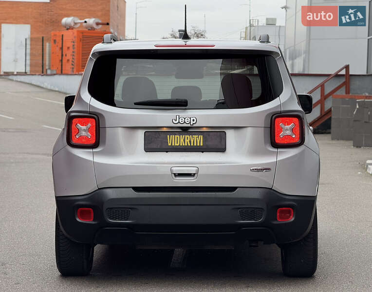 Внедорожник / Кроссовер Jeep Renegade 2020 в Киеве