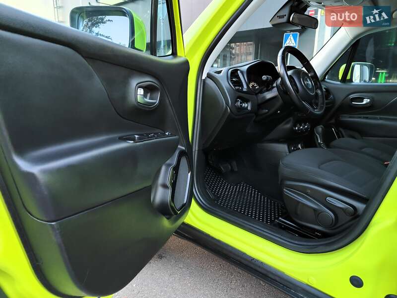 Внедорожник / Кроссовер Jeep Renegade 2017 в Киеве фото 36 Внедорожник / Кроссовер Jeep Renegade 2017 в Киеве