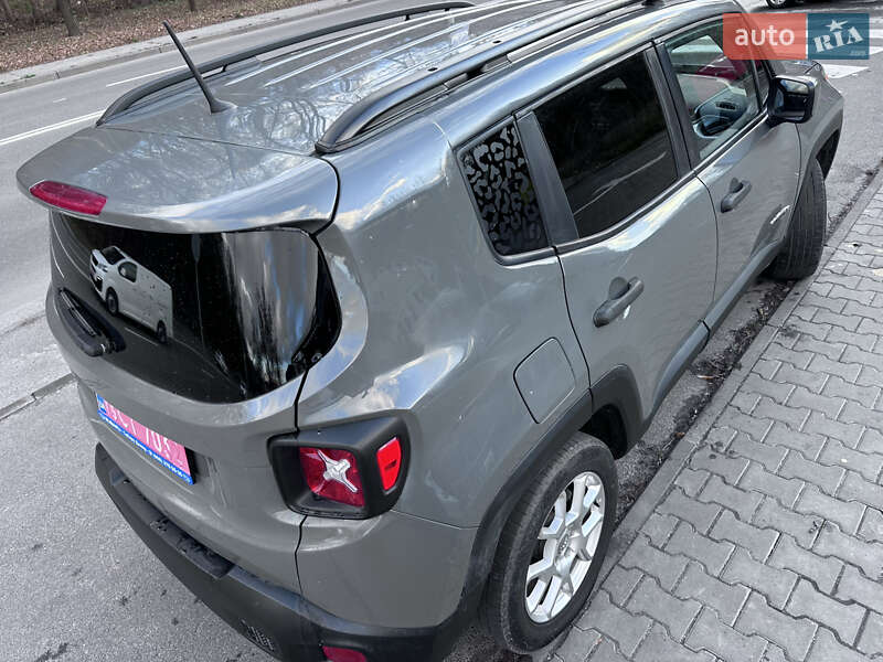Внедорожник / Кроссовер Jeep Renegade 2019 в Киеве