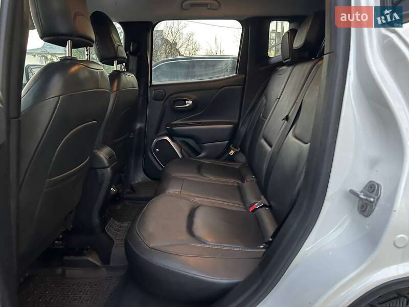 Внедорожник / Кроссовер Jeep Renegade 2018 в Ивано-Франковске