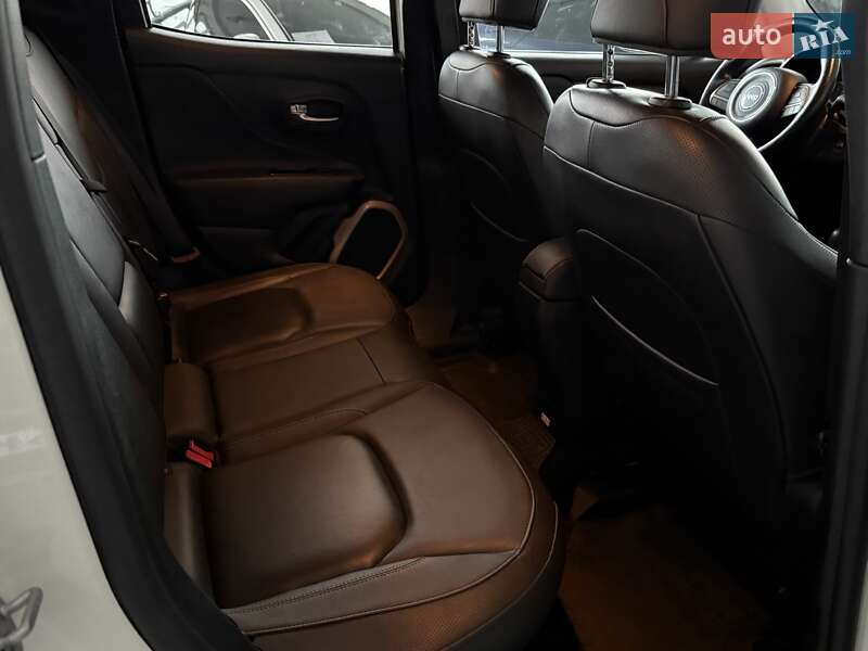 Позашляховик / Кросовер Jeep Renegade 2017 в Одесі