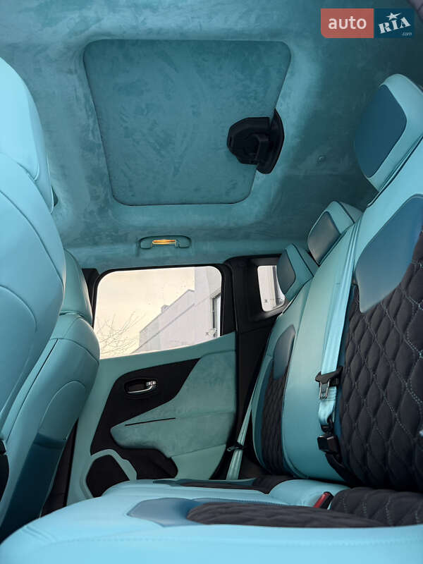 Позашляховик / Кросовер Jeep Renegade 2015 в Львові