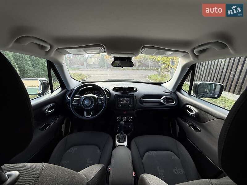 Позашляховик / Кросовер Jeep Renegade 2016 в Києві