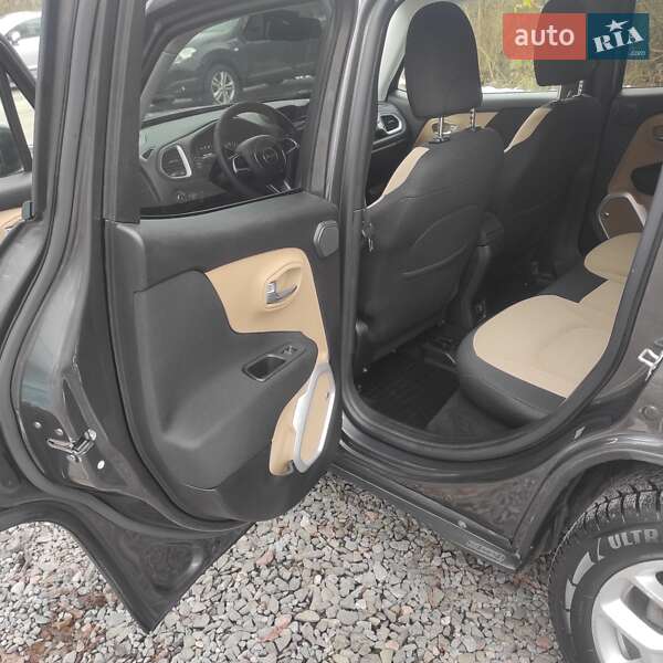 Внедорожник / Кроссовер Jeep Renegade 2016 в Львове