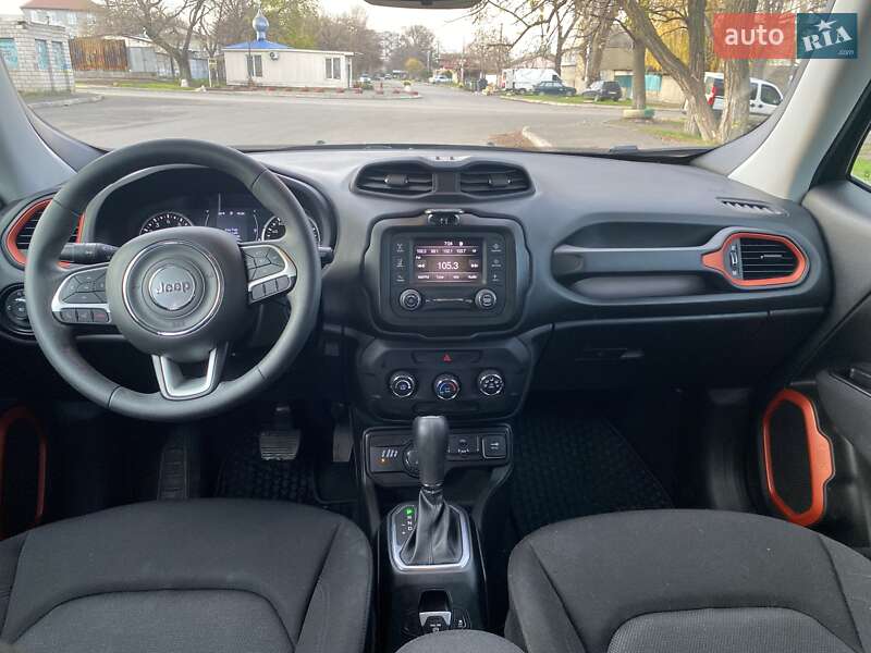 Позашляховик / Кросовер Jeep Renegade 2019 в Одесі