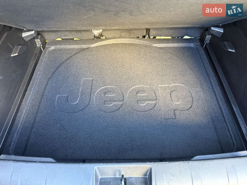 Позашляховик / Кросовер Jeep Renegade 2017 в Житомирі фото 45 Позашляховик / Кросовер Jeep Renegade 2017 в Житомирі