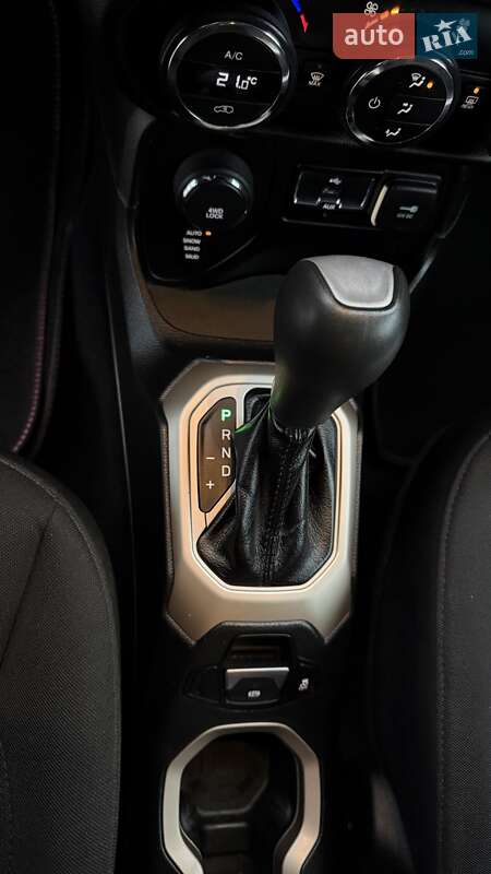 Внедорожник / Кроссовер Jeep Renegade 2015 в Тернополе фото 25 Внедорожник / Кроссовер Jeep Renegade 2015 в Тернополе