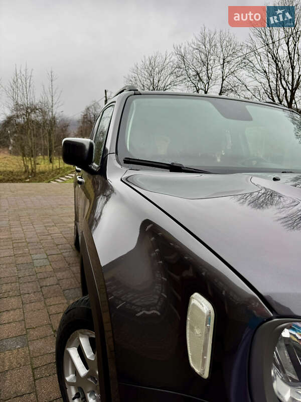 Позашляховик / Кросовер Jeep Renegade 2019 в Яремчі