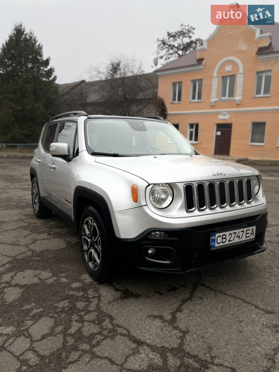 2015 Jeep Renegade - мініатюра 27