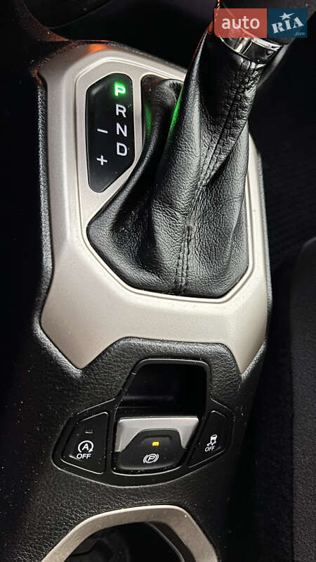 Позашляховик / Кросовер Jeep Renegade 2016 в Одесі фото 10 Позашляховик / Кросовер Jeep Renegade 2016 в Одесі