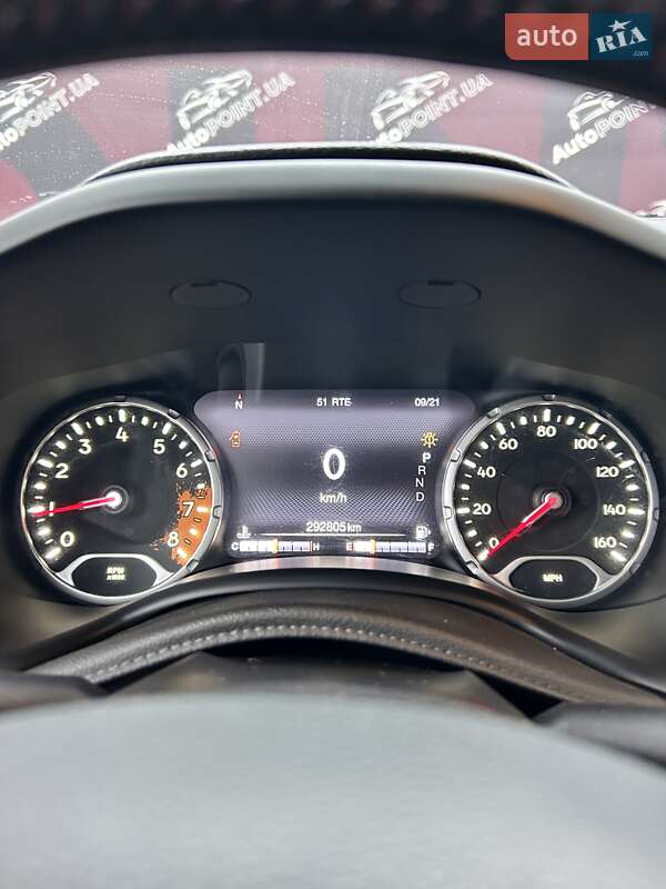 Внедорожник / Кроссовер Jeep Renegade 2015 в Сумах